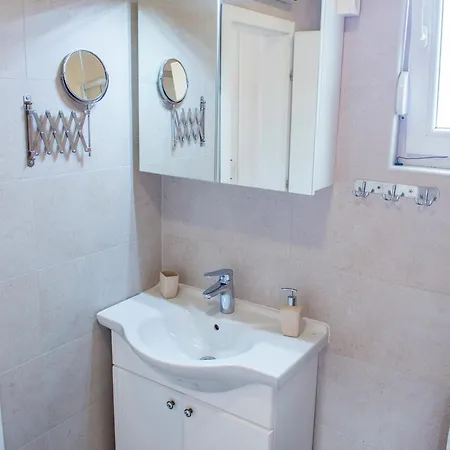 Enigma - With Private Parking Mostar